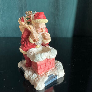 BRINN'S Santa Claus Chimney Holiday Decor